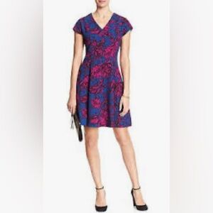 BANANA Republic Floral V-Neck Fit Flare Dress Pink Blue 4